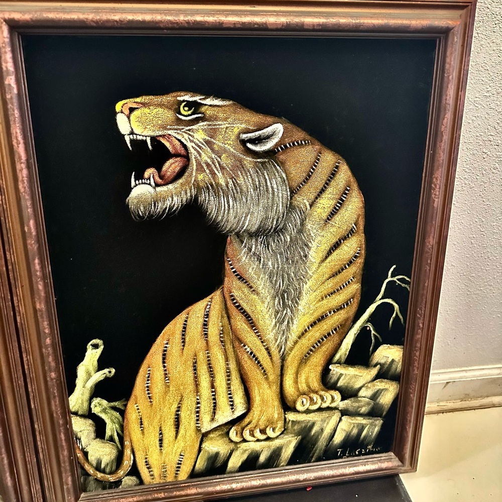 2 oil paintings on velvet, sponge real wood frame. In great condition. Not bird. - Picture 4 of 10